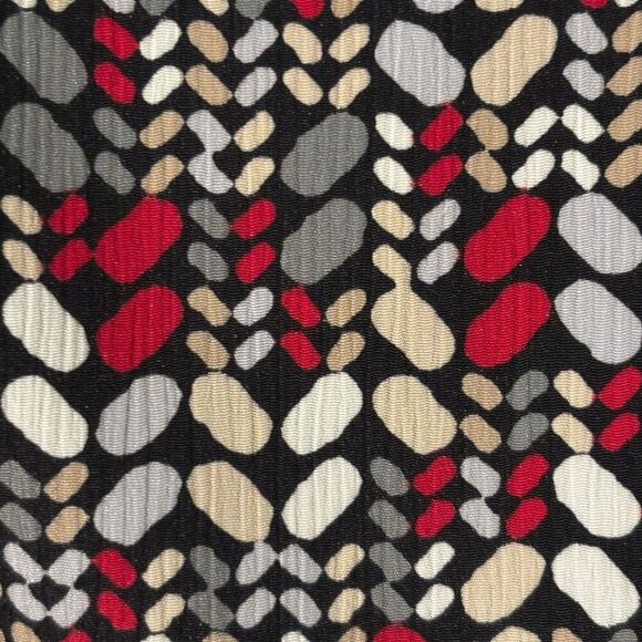 Alfred Dunner 16W black red beige pattern button front blouse long sleeve - Picture 3 of 10